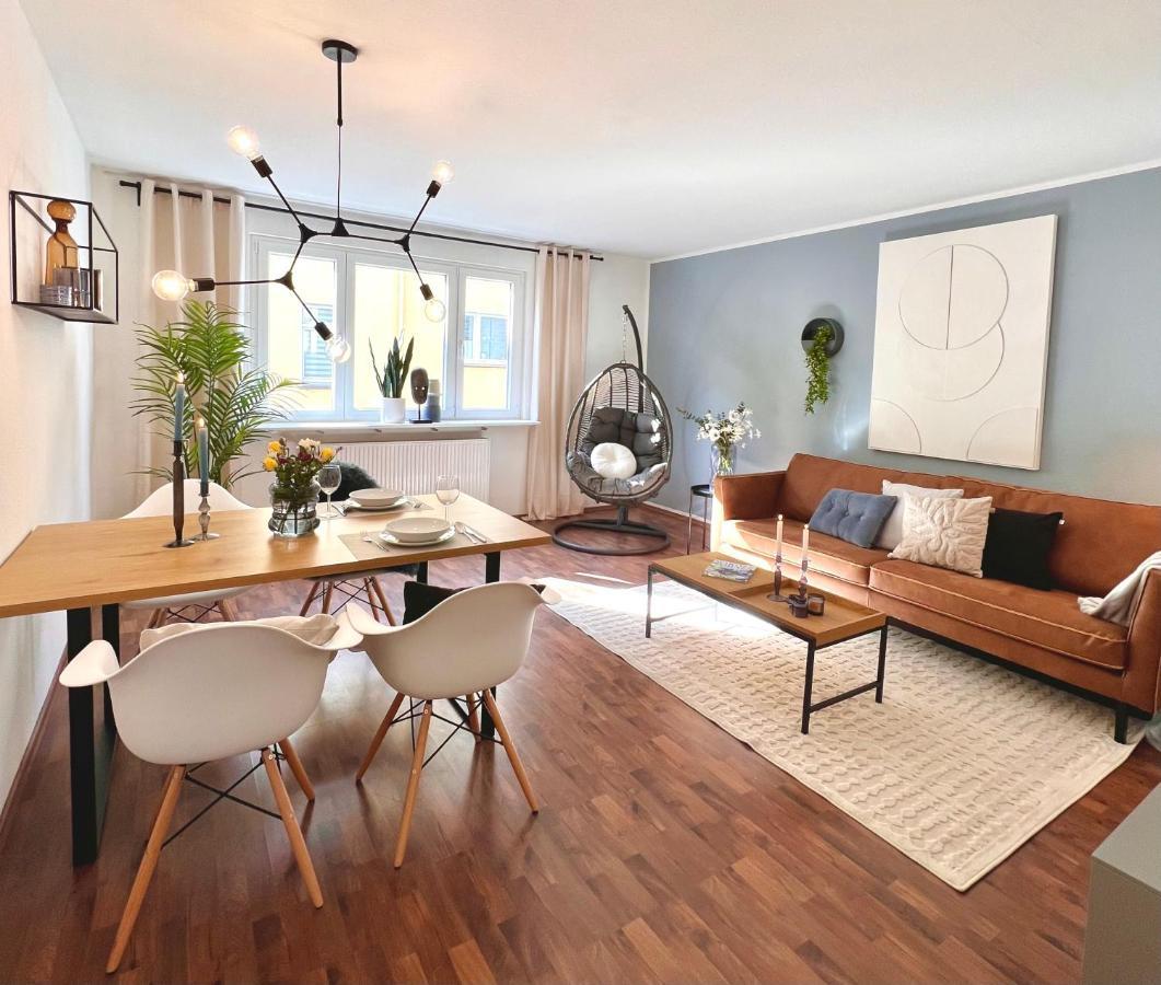 Sabe Apartment: Balcony + Free Parking + Netflix Вупертал Екстериор снимка